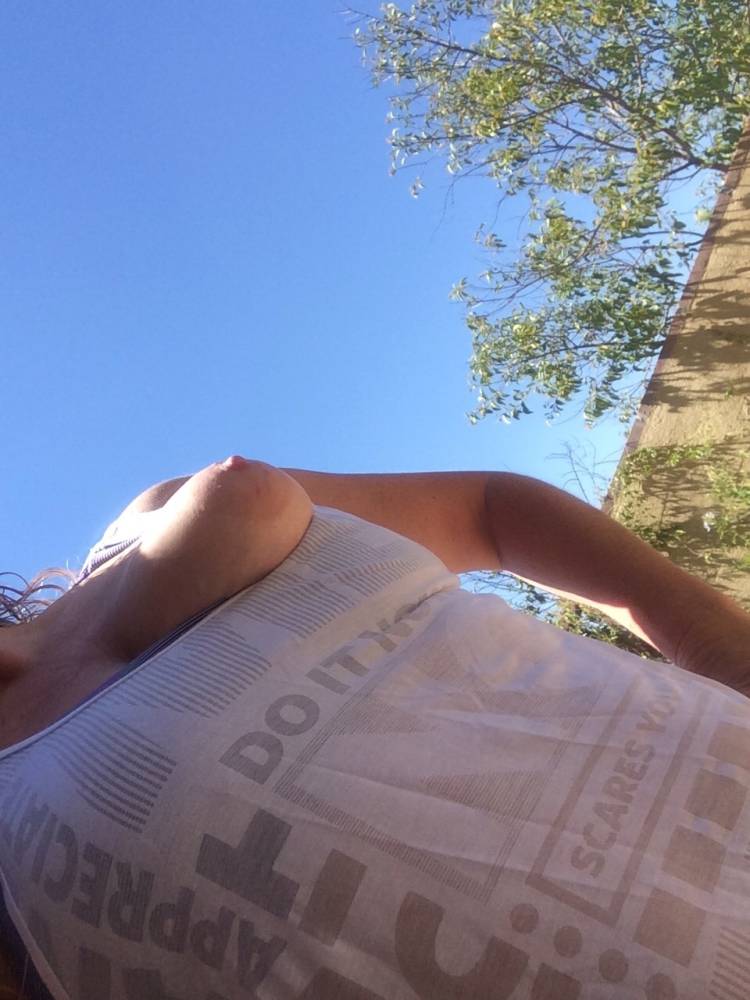 Pic #1 Medium tits of my girlfriend - AngelaD