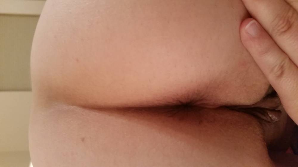 Pic #1 My wife's ass - Asian wife