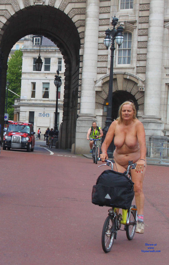 Pic #1London Naked Bike Ride June 2015 - Big Tits, Public Exhibitionist, Public Place