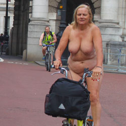London Naked Bike Ride June 2015 - Big Tits, Public Exhibitionist, Public Place
