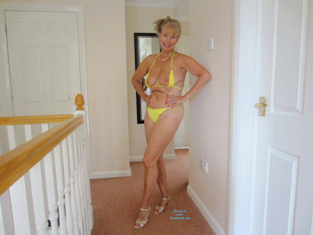 Pic #1Linda Erotically In Yellow Bikini And Heels - High Heels Amateurs, Blonde, Bikini Voyeur, Big Tits, Mature
