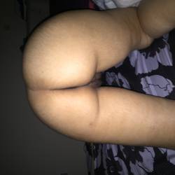 My wife's ass - Nicki