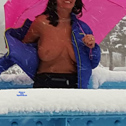 Snow Job - Big Tits, Topless Wives, Wife/wives