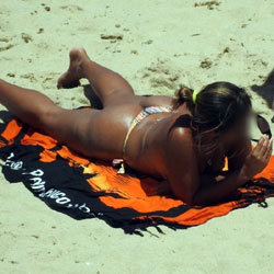 Pic #1 Delicious Ass In Janga Beach, Brazil - Beach Voyeur