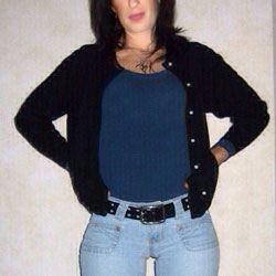 Pic #1 MILF With Amazing Ass In Tight Jeans - Round Ass, Milf Ass