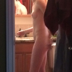 Pic #1 Getting Ready For Work - Wife/wives