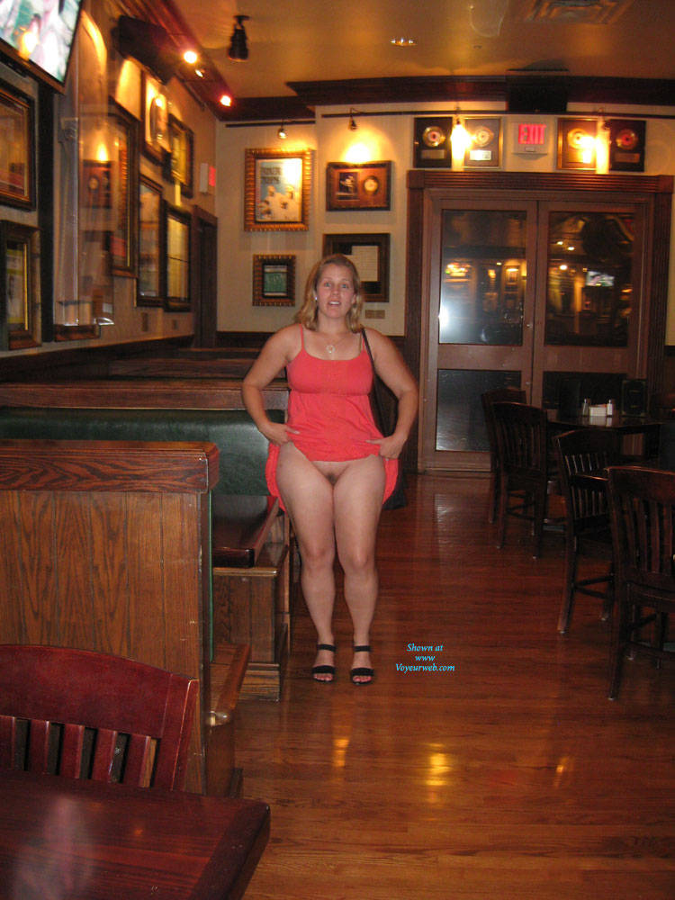 Pic #1Naughty Jenny - High Heels Amateurs, Public Exhibitionist, Public Place