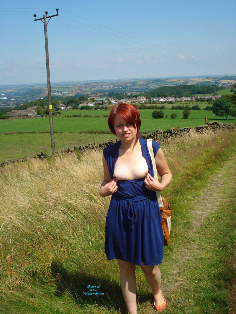 Pic #1Jane Outdoors - Redhead, Shaved