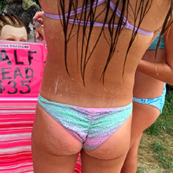 Pic #1 Buns On The Beach - Bikini Voyeur