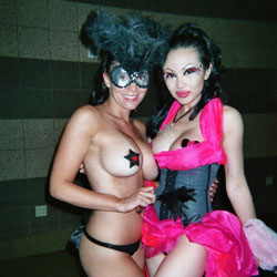 Pic #1 Sexy Valerie In Vegas III - Big Tits