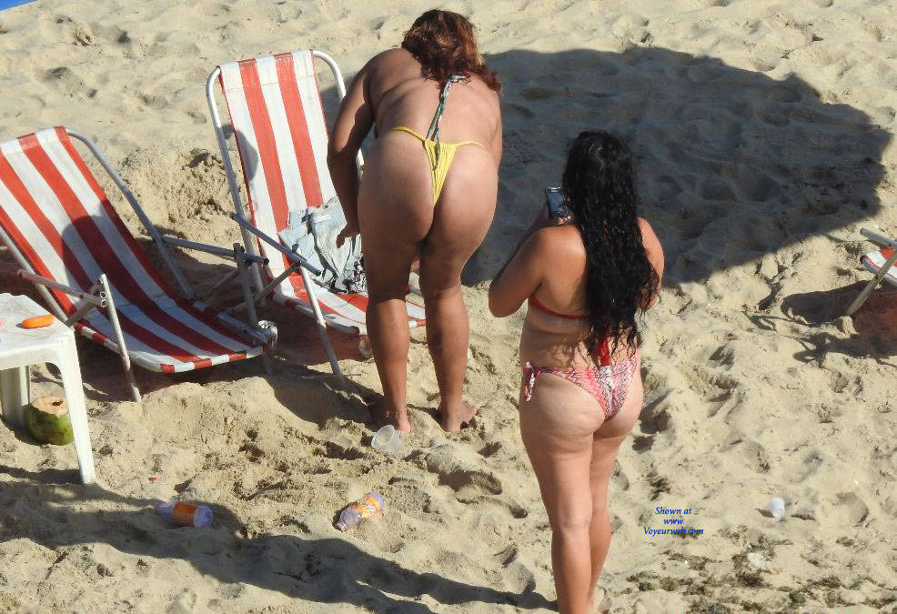 Pic #1 Older Girl From Boa Viagem Beach, Recife City - Outdoors, Bikini Voyeur, Beach Voyeur