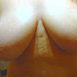 My large tits - 32eee