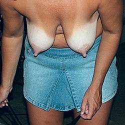 My medium tits - Nipple's Monique