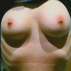 Medium tits of my girlfriend - Tracy
