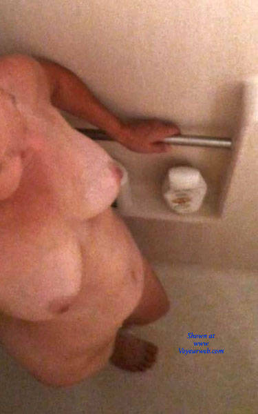 Pic #1Wife In Shower - Nude Wives, Big Tits, Amateur