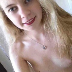 Small tits of my girlfriend - Jessica