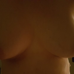 My medium tits - Sammy