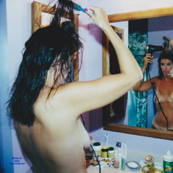 Pic #1 After The Shower - Nude Girls, Brunette, Amateur
