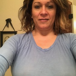 Medium tits of my girlfriend - Melissa