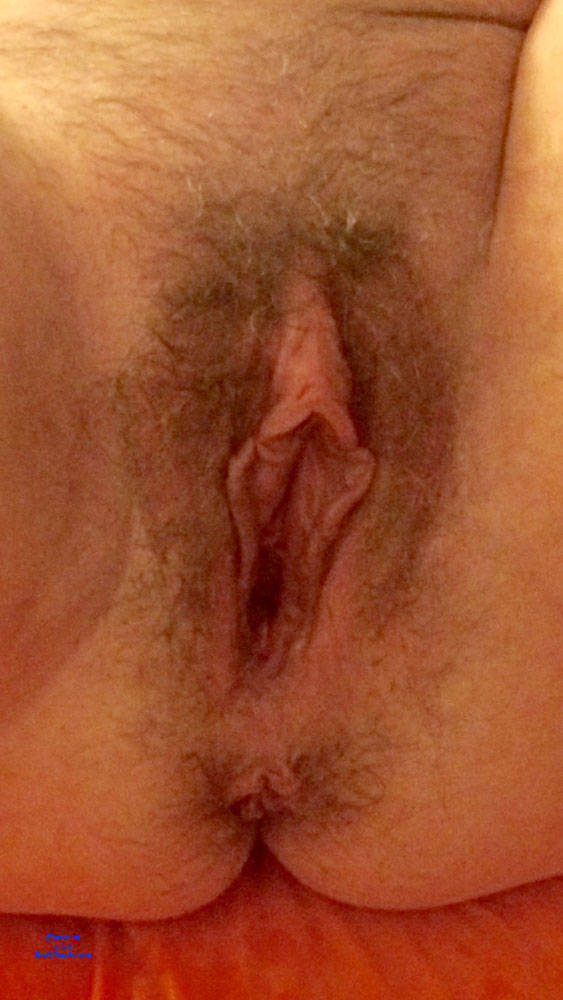 Pic #1Wife Wet Pussie - Wife/wives, Bush Or Hairy, Pussy, Amateur