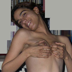 Pic #1 Jiluebitch 2nd Round - Brunette, Bush Or Hairy, Amateur