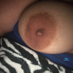 Teasing The Hubby - Big Tits, Wife/wives, Amateur