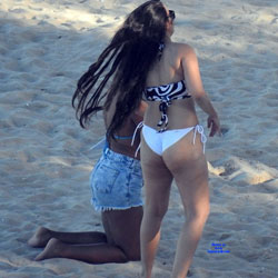 Pic #1 Tight Bikini In Janga Beach - Beach, Brunette, Outdoors, Bikini Voyeur