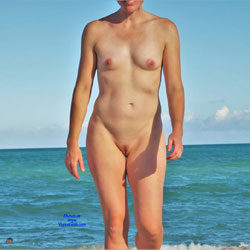 Pic #1 Fun Time At The Beach - Nude Girls, Beach, Outdoors, Amateur