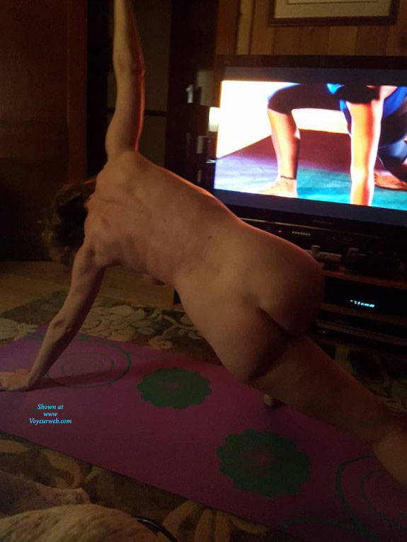 Pic #1Totally Nude Yoga - Nude Wives, Mature, Amateur