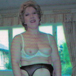 Pic #1 Mature Housewife Strips - Wives In Lingerie, Mature, Amateur, Stockings Pics