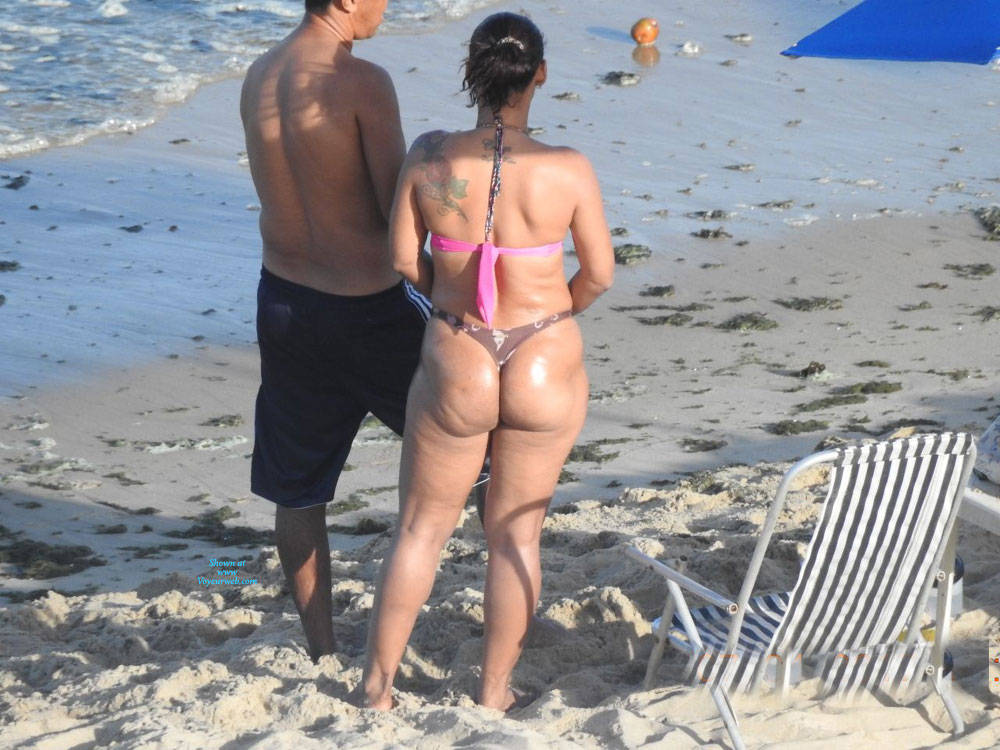 Pic #1Big Ass From Pina Beach - Beach, Brunette, Outdoors, Bikini Voyeur