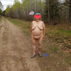Pic #1 Road Trip - Nude Amateurs, Bbw, Big Tits, Mature, Outdoors