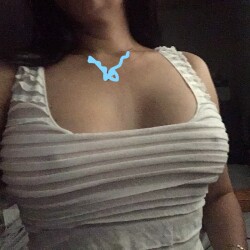 Large tits of my girlfriend - chica