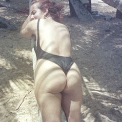 Sonia  - Outdoors, Amateur