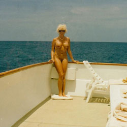 Pic #1 Still Sexy 2 - Nude Wives, Big Tits, Blonde, Mature, Outdoors, Amateur