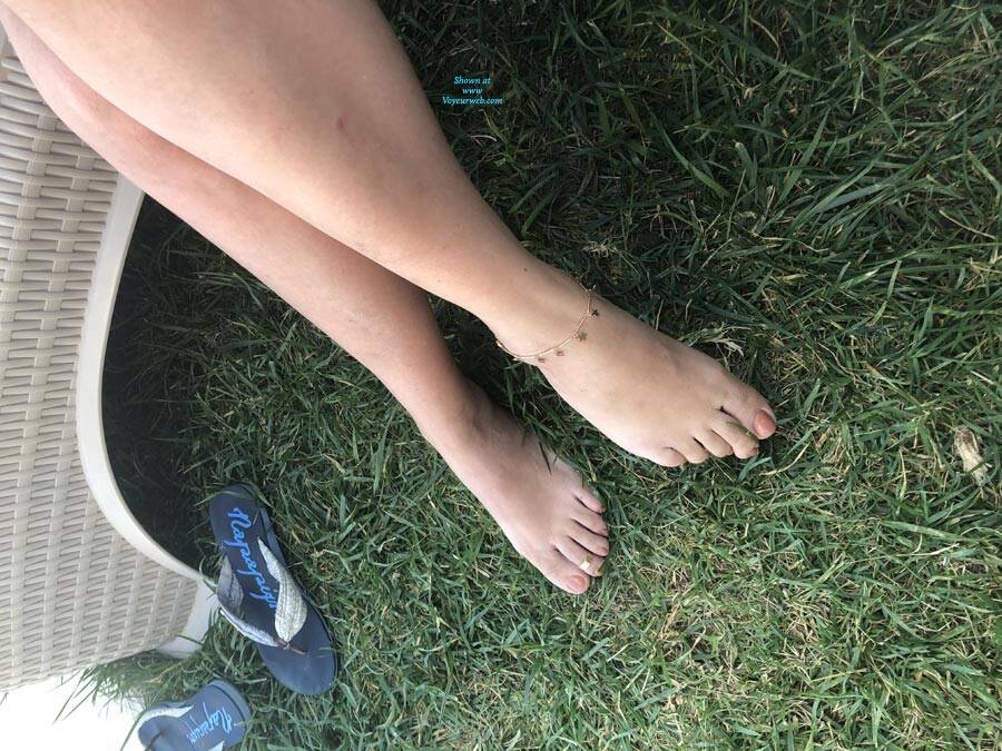 Pic #1 My Hot Wife Loving The Feet - Mature, Outdoors, Wife/wives, Amateur, Foot Pics