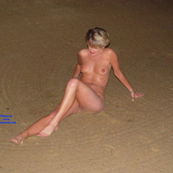 Pic #1 Miss July99 - Nude Amateurs, Blonde, Mature, Outdoors, Shaved, Amateur