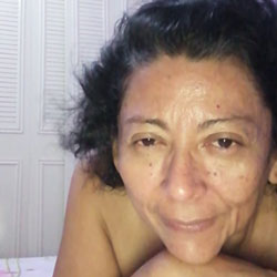 Pic #1 Guadalupe Vieja Salvadorena - Nude Amateurs, Big Tits, Brunette, Mature, Amateur