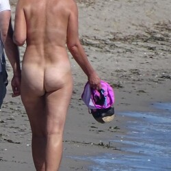 A neighbor's ass - lady on the beach