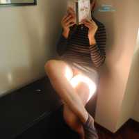 Pic #1 Fanciulla's Upskirt While She's Reading - Dressed