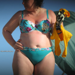 Pic #1 Phat Ass Chubby Mom Beach Candid