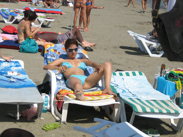 Pic #1 Super Camel Toe!!