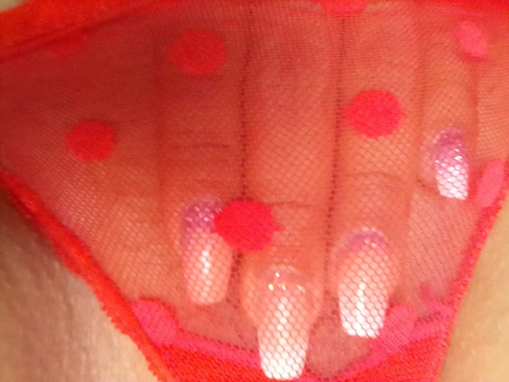 Pic #1 La manicurista