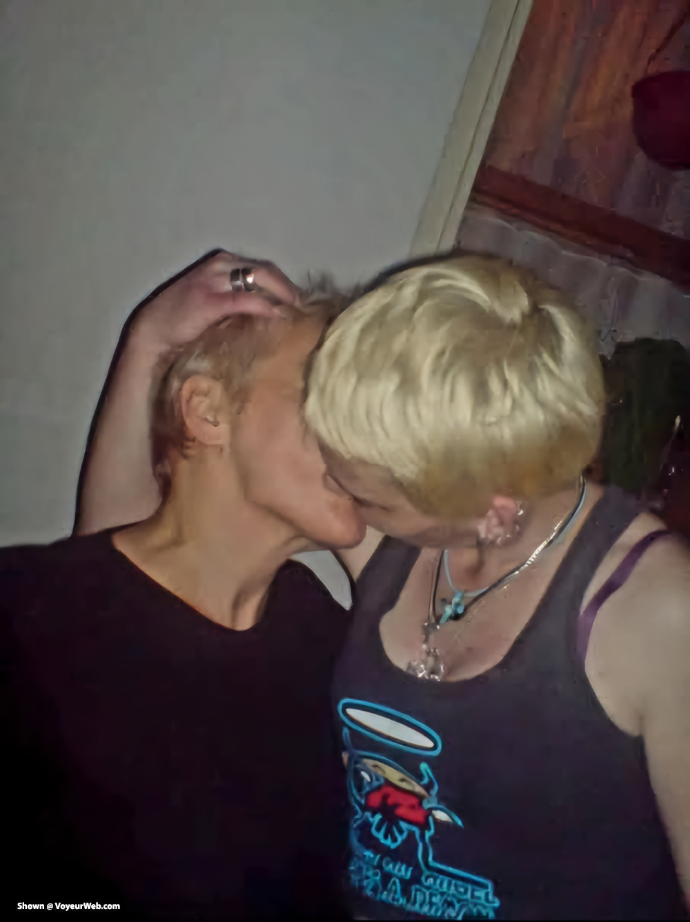 Pic #1 Two blondie ladys