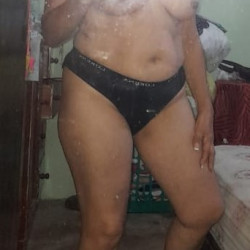 Pic #1 La costurera 7