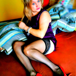 Amateur  pink pussy  wife Karen