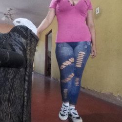 Pic #1 La catira tetona 14