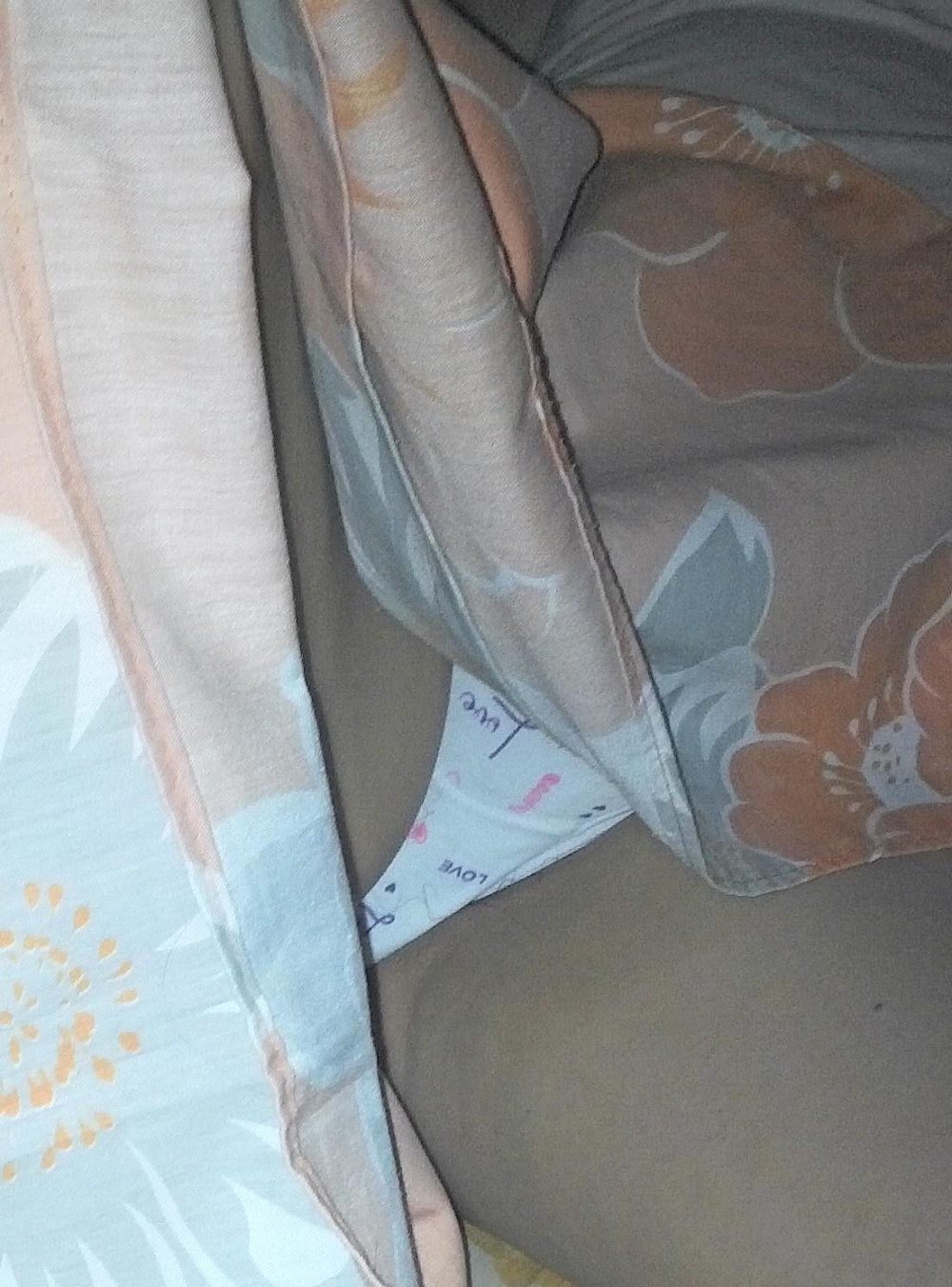 Pic #1 Upskirt Voyeur Panty