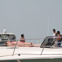 Gull Island , Just More Crazy Women Showing Off The Goods
