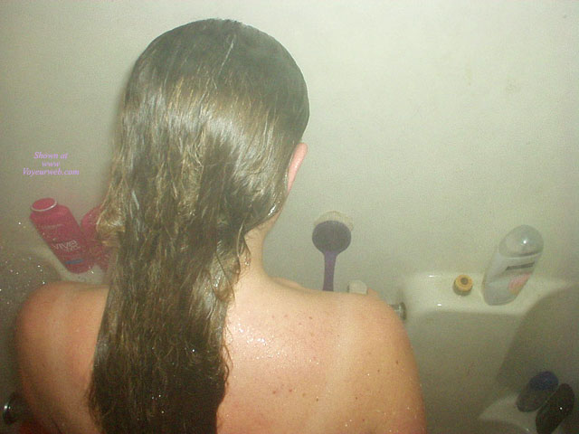 Pic #1More Liz In Shower